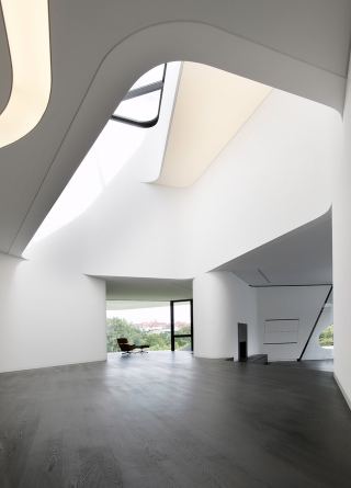Illustration for article titled These Futuristic Houses Will Blow Your Mind
